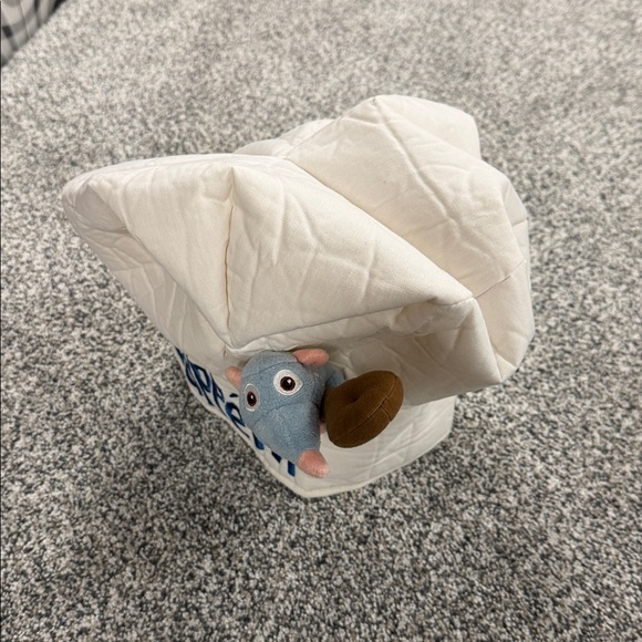 Disney hat - Picture 4 of 4